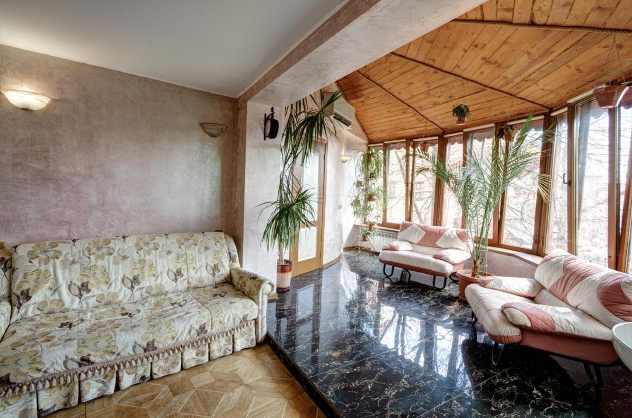 Jungle - Дом-Сказка У Моря Odesa Exterior photo